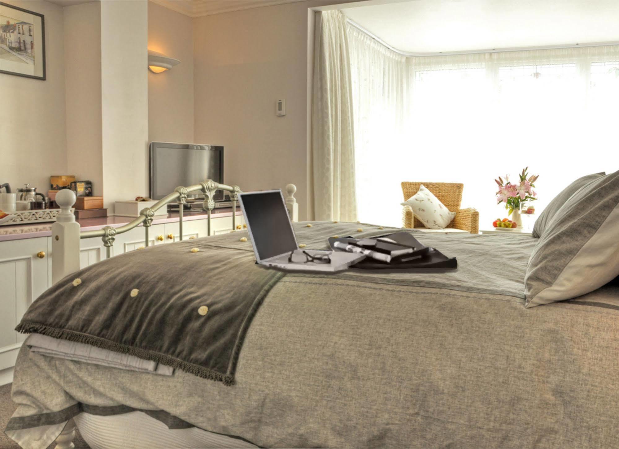 Bed and Breakfast Dyers House Christchurch Esterno foto